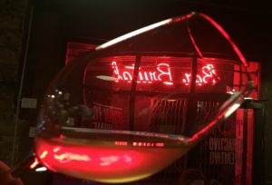 The peculiar relationship between restaurants and wine The peculiar relationship between restaurants and wine