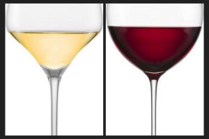Absurd topics: white or red Absurd topics: white or red