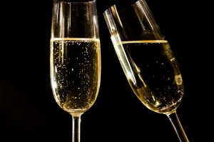 Absurd trends: Two related to sparkling wines Absurd trends: Two related to sparkling wines