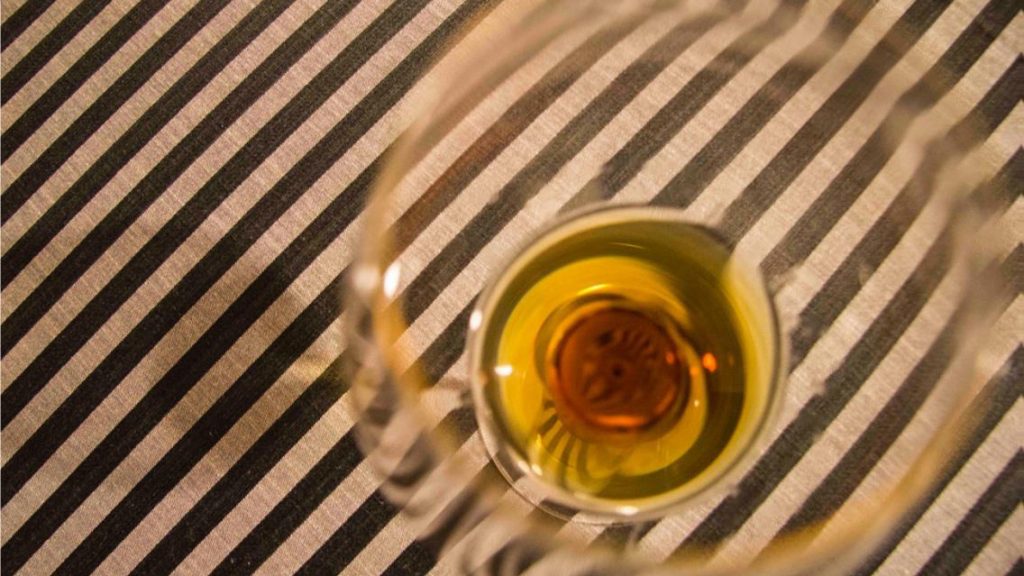 vino frente otros alcoholes 1